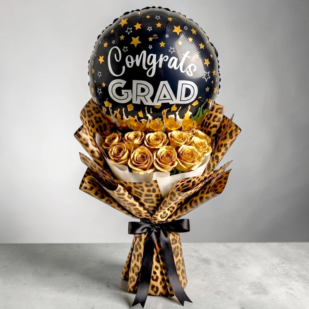 Golden-Graduation-Bouquet-21-Gold-Roses-with-Grad-Balloon-2