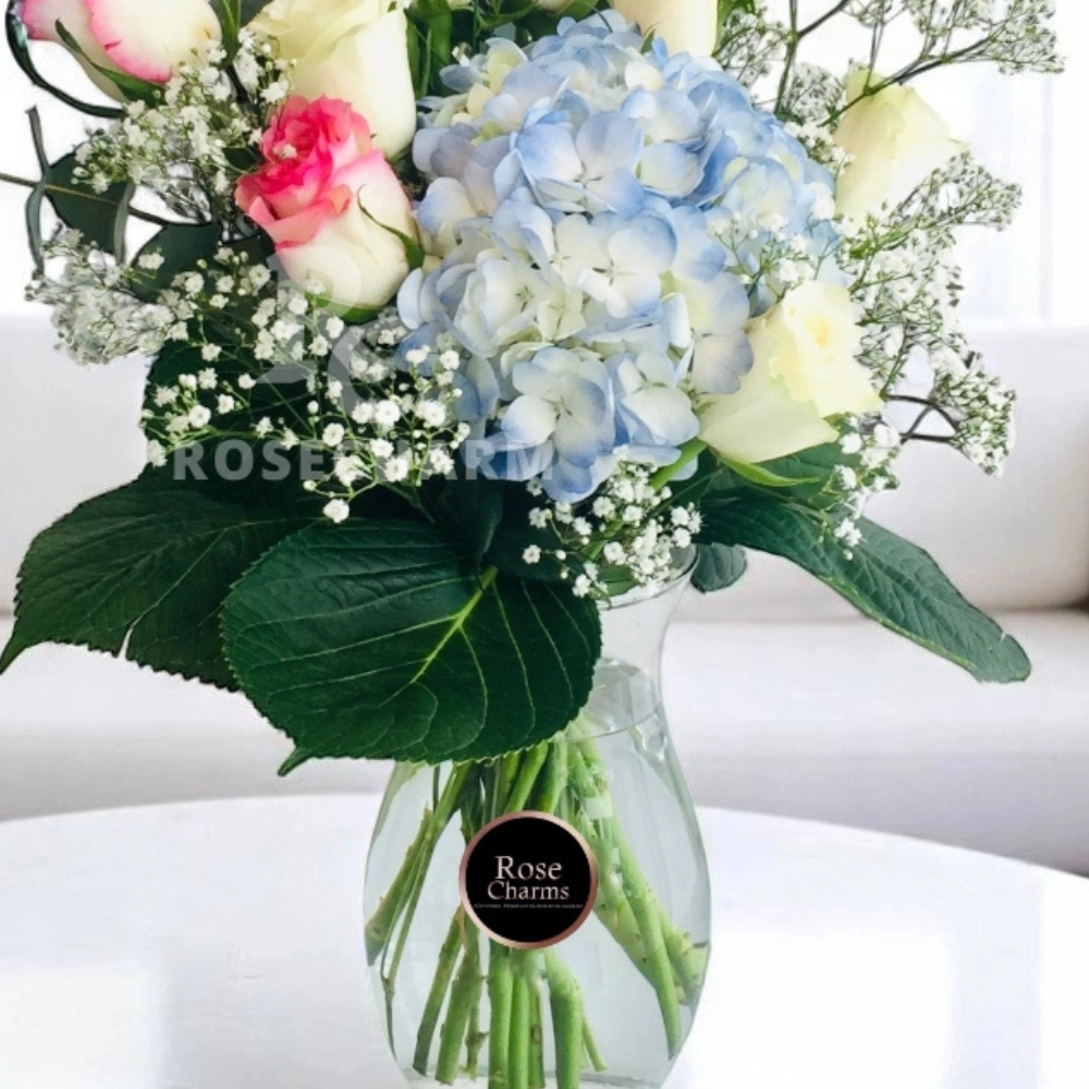 roses in a glass vase