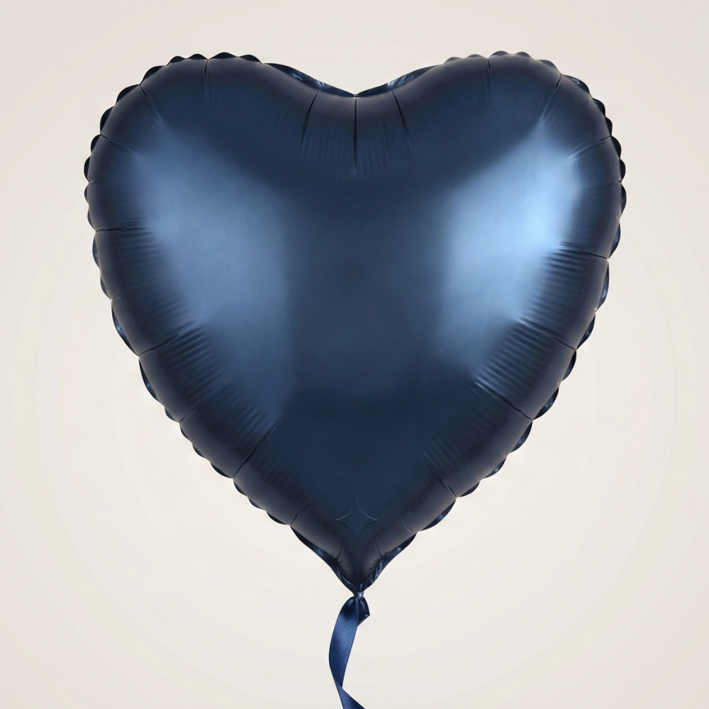 18-inch blue heart shaped foil balloon, perfect for celebrations, friendship gifts, special occasions, and surprise deliveries in UAE