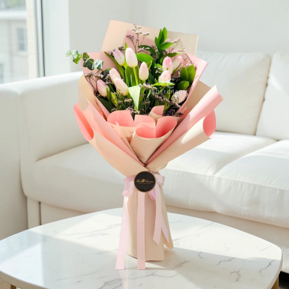 10 pink tulips bouquet