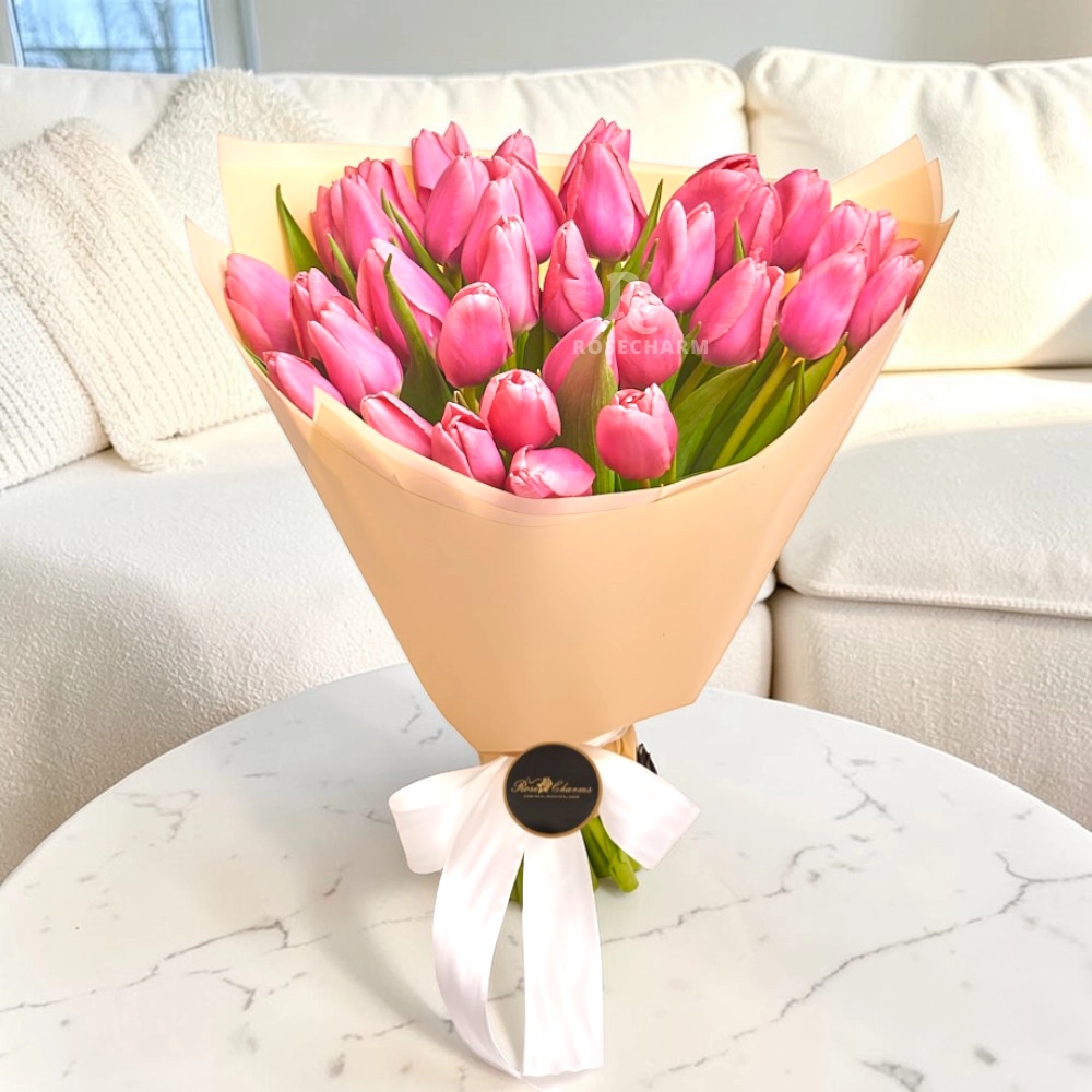 25 pink tulips bouquet