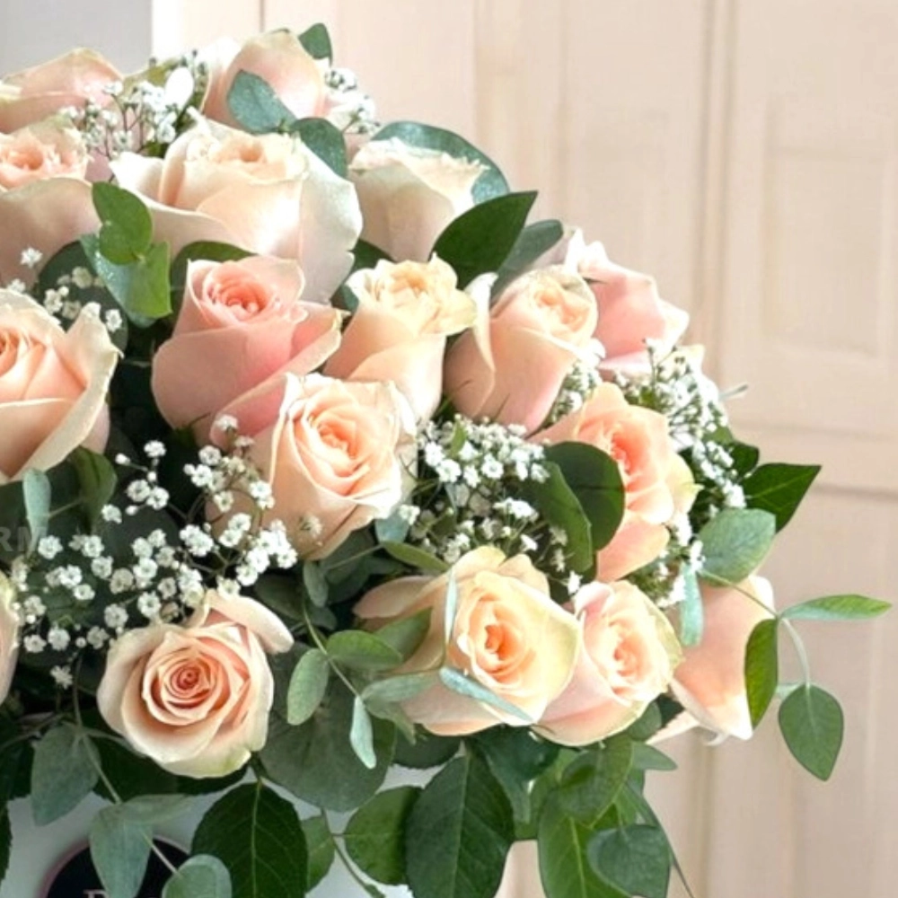 Pink roses box arrangement