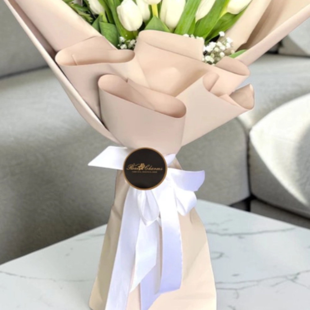 20 white tulips bouquet